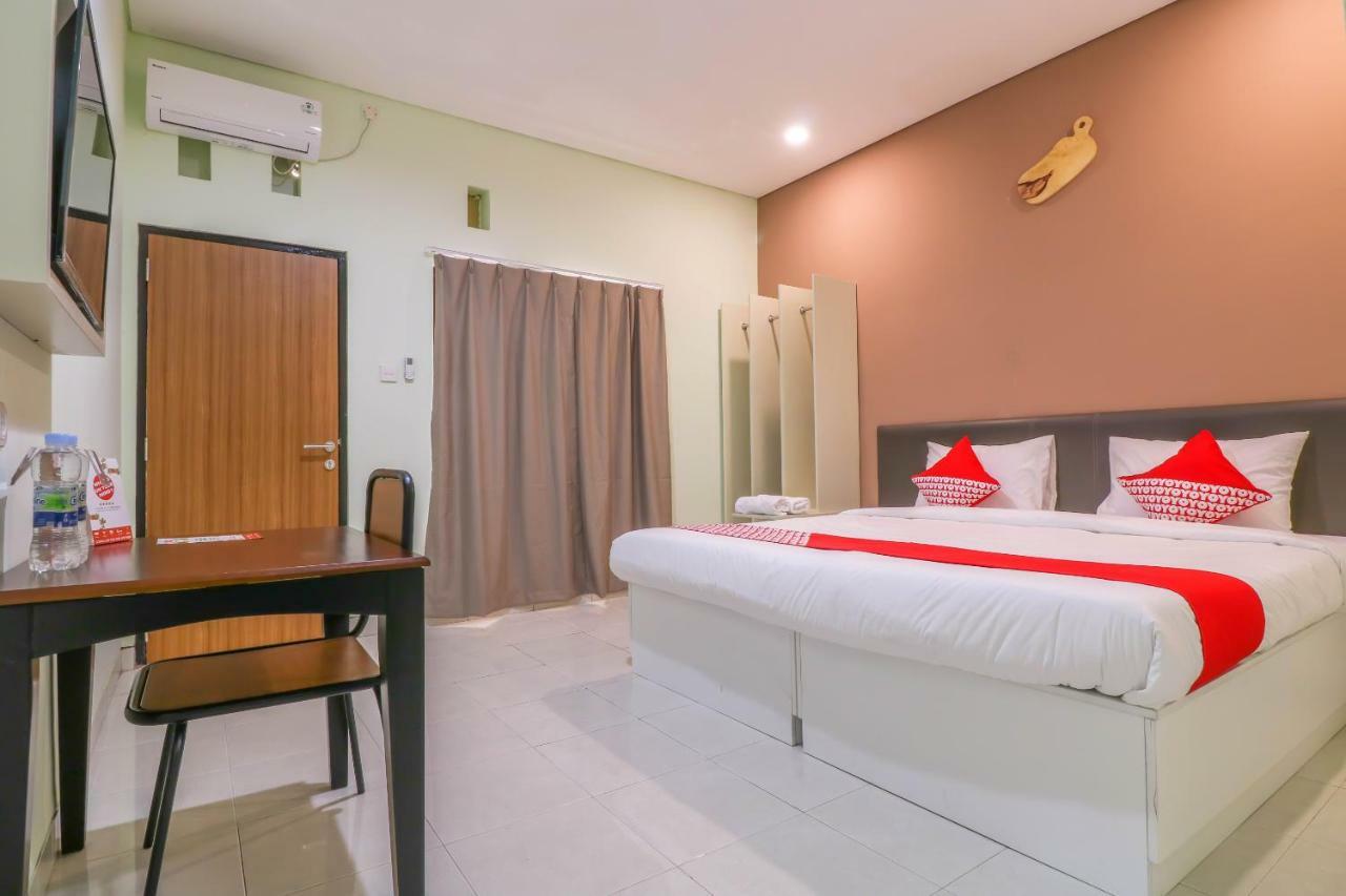 Oyo 1445 Jimbaran 12 Residence Exterior photo